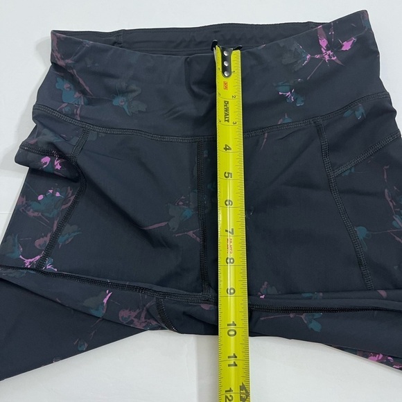 Sweaty Betty The Zero Gravity Leggings Size Small Black with Floral Print - Picture 6 of 8